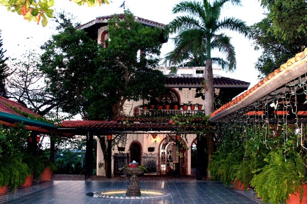 Hacienda Patio