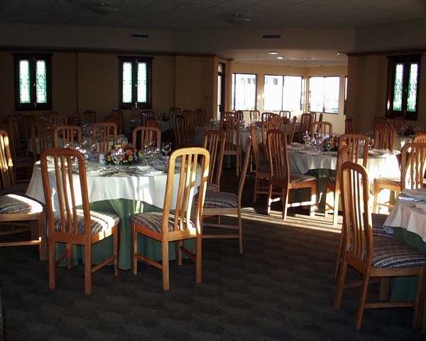 Private room for 120