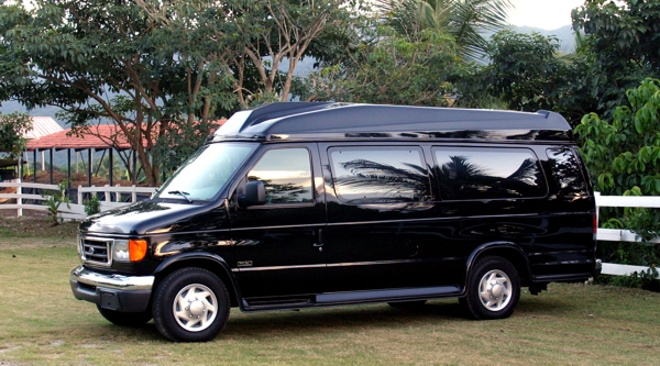 Deluxe Limo Van
